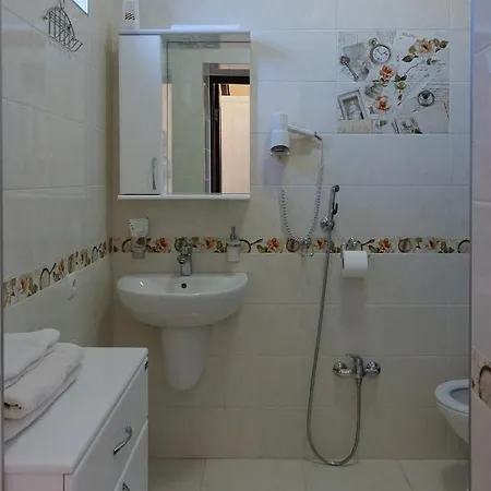 White House Apartmán *