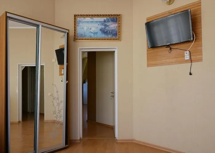 White House * Odessa